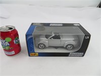 2004 Chevrolet SSR, voiture die cast 1:24 Maisto