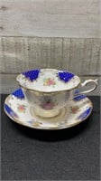 Royal Albert Empress Series Isabella Pattern Cup &