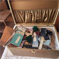 Vintage Sewing Case w/ Supplies