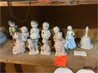 Ceramic figurines