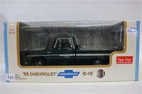 1965 CHEVROLET C-10 PICKUP TRUCK SUN STAR 1/18