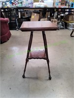Vintage Side Table w/ Shelf