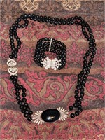VNT Black Double Strands Necklace & Bracelet