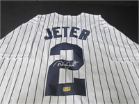 YANKEES DEREK JETER SIGNED JERSEY AEU COA