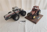 WFE 4-210 Tractor & Hesston 980DT Tractor on Base