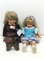 Assorted dolls.