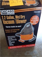 Chicago Electric wet/dry shop vac/blo