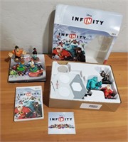 Wii System & Disney Infinity Game