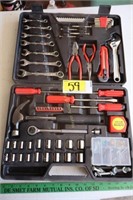 Home repair tool set