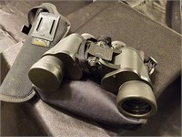 Bushnel 7X35 binoculars/ Uncle Mike's Sidkick