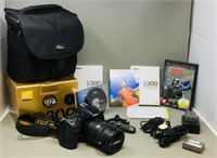 D300 w/ 18-200 lens