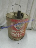 SKELLY OILCAN