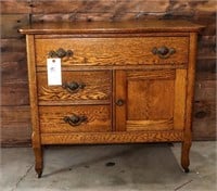 Antique Oak Commode with 4 Drawers and 1 Blind
