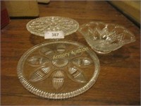 Square ruffled bowl pressed glass bowl, crystal