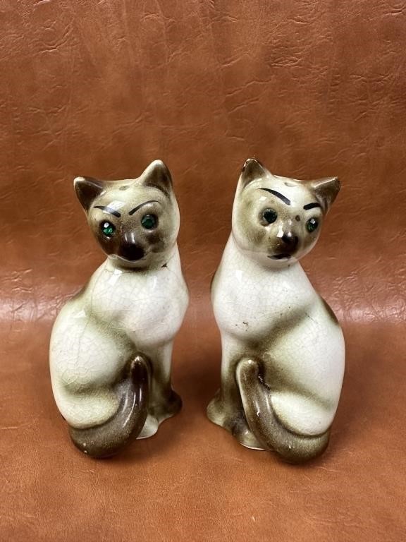 Vintage Made in Japan Siamese Ceramic