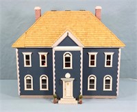 14-Room Dollhouse, Fully Furnished