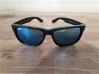 Ray-Ban sunglasses (damaged)