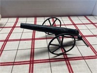 MINI CAST IRON CANNON