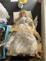 2004 angel Doll