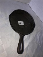 6 1/2 in cast iron skillet USA