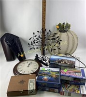 Puzzles (open, unsure if complete), wall clock,