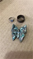 Sterling lot. 2 small rings and butterfly pin