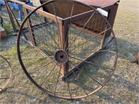 819) Iron wheel