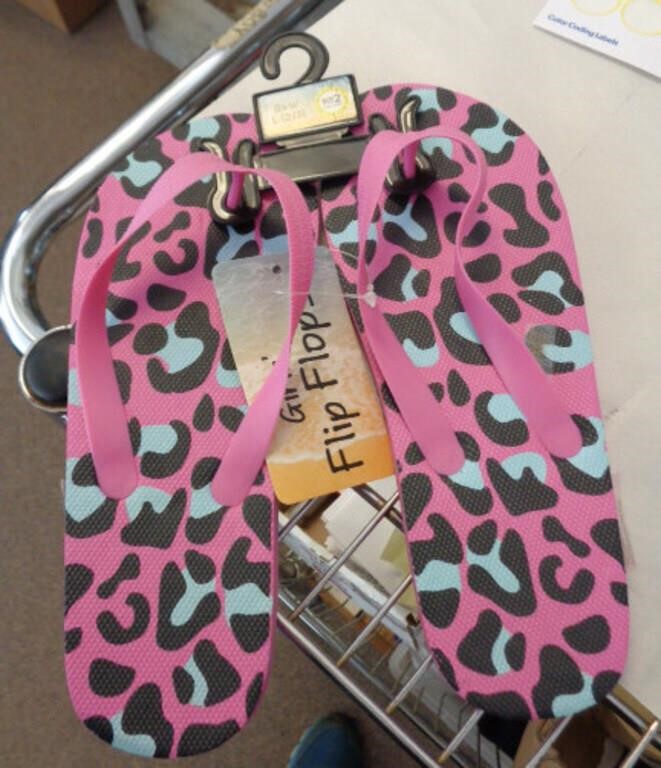 NEW GIRLS LG SZ 2/3 FLIP FLOPS