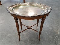 SMALL TEA TABLE W BUTLERS SERVING TRAY