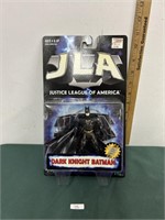 1998 JLA Dark Knight Batman Action Figure NOC