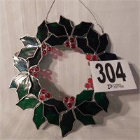 STAINED GLASS HOLLY LEAF 13"