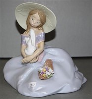 Lladro "Bunny Kisses" figurine