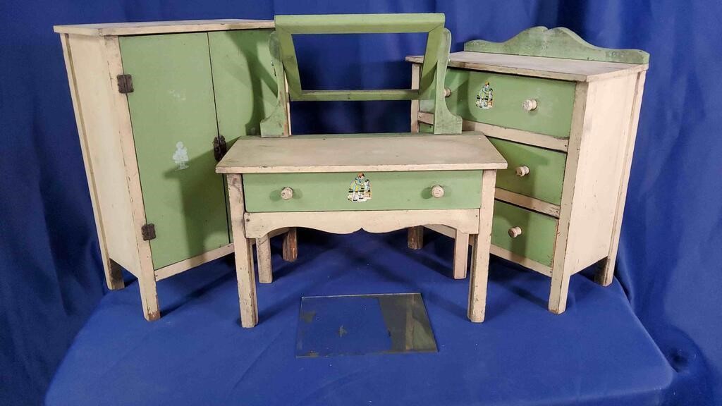AntiqueChilds Doll Play Furniture