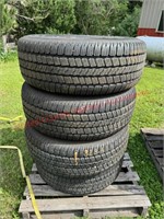 (4) Like New Goodyear Wrangler P275/65R18