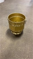 Metal planter/gold finish/10 inch diameter