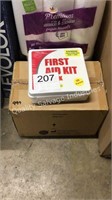 1 LOT FIRST AID KIT