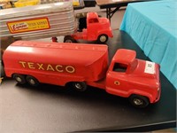 Vintage pressed steel BuddyL Texaco truck