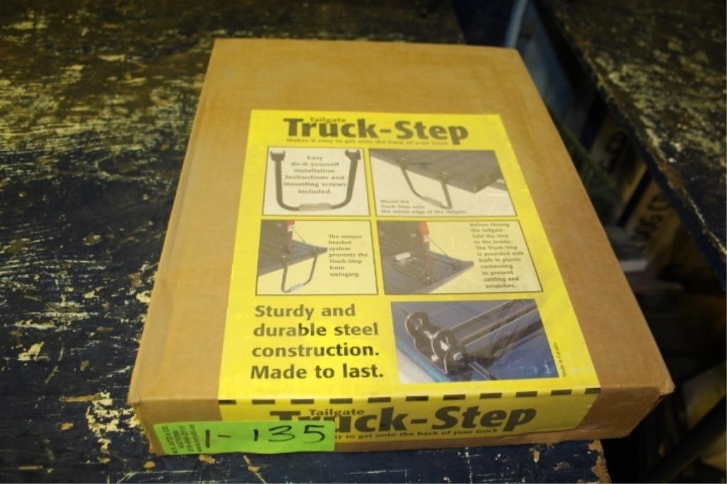 Truck Tailgate Step, new