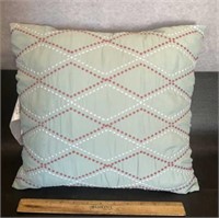 ACCENT PILLOW