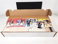 COLLECT Assorted 1990's Hockey Cards