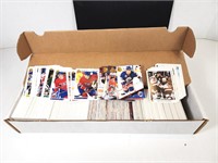 COLLECT Assorted 1990's Hockey Cards