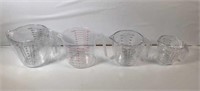 New Lot of 4 Measuring Cups