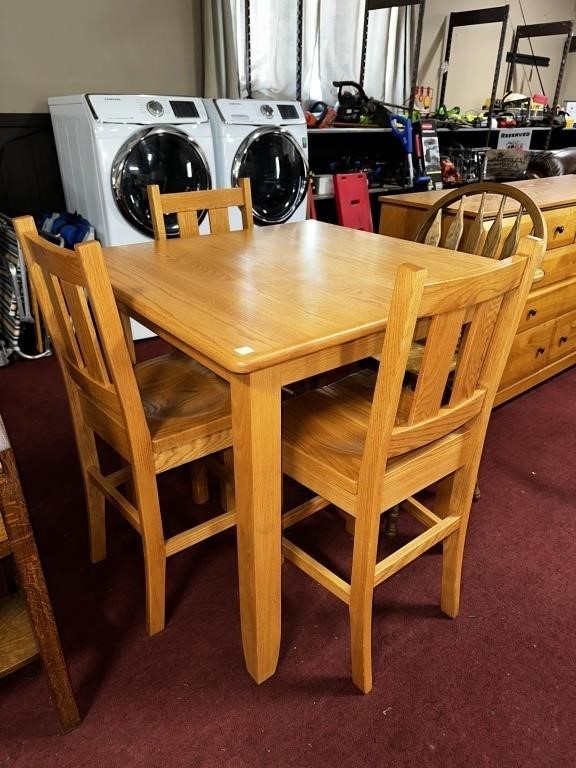 SQUARE WOODEN TABLE W/ (4) CHAIRS (36" X 36" X