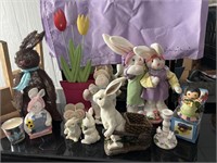 Lot of Easter including table cloth