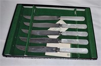 5 Mother of Pearl Steak Knives SHEFFIELD - IOB