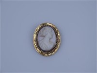 14K GOLD ITALIAN ANGEL SKIN CAMEO BROOCH