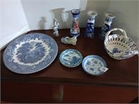 Blue and white! porcelain and chinoierse