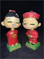 VINTAGE 5.5 “ BOBBLE-HEAD ASIAN KISSING COUPLE