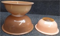 (3) Corning Pyrex Glass Mixing / Nesting Bowls