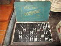 Dominoes Set
